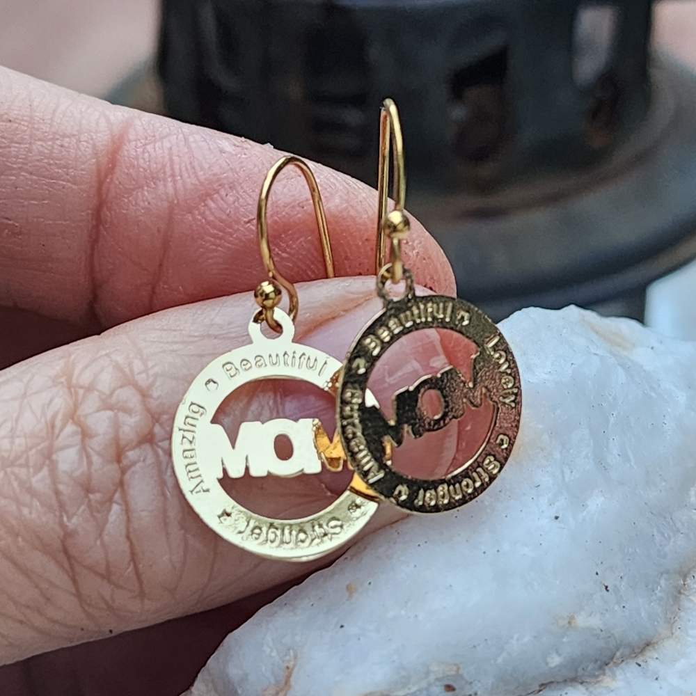 MOM Jewelry 14K Gold Plated Elegant Delicate Dainty Earring Round Hypoallergenic